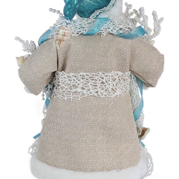 Windy Hill Collection ‘Coastal Christmas Santa’ - Picture 8 of 8